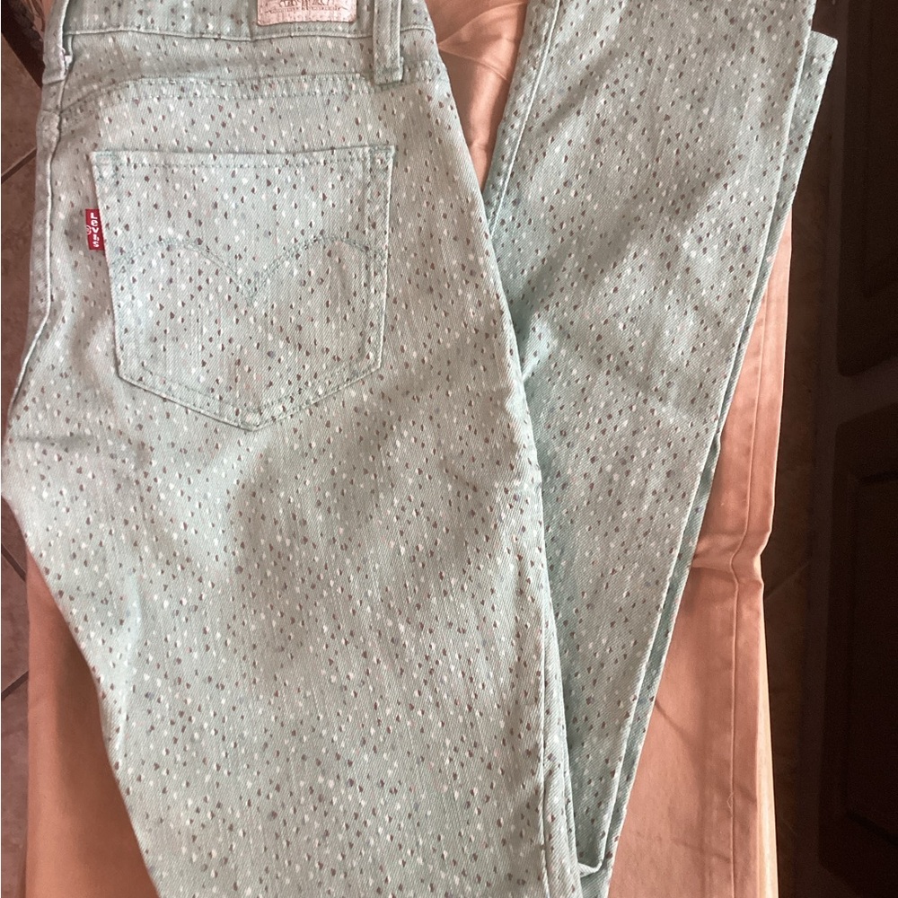 Levi's 524 Too Superlow Skinny Jeans